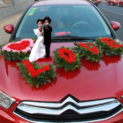 Floats Front Decorative dolls Wedding dress Groom bride spouse Doll Wedding car Doll lovers With suckerin the Festive supplies/Gift , Wedding Themes/Props , Wedding Doll category - from Buy2taobao.com to provide professional Taobao agent buy service