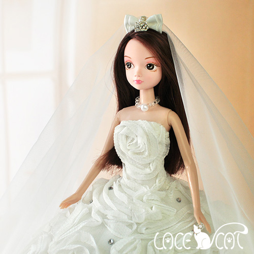 唯美白色手工豪华婚纱芭比新娘 婚庆娃娃生日结婚儿童节礼品摆件在类目 玩具/童车/益智/积木/模型, 娃娃/配件中 - 来自Buy2taobao.com提供专业的淘宝代购服务