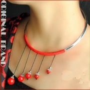 民族风红绳苗银项圈女锁骨链复古流苏红珠饰品夸张优雅个性女人味