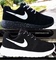上下架计划:耐克男鞋女秋冬款Nike Roshe Run黑白伦敦旅游运动跑步鞋反毛皮子