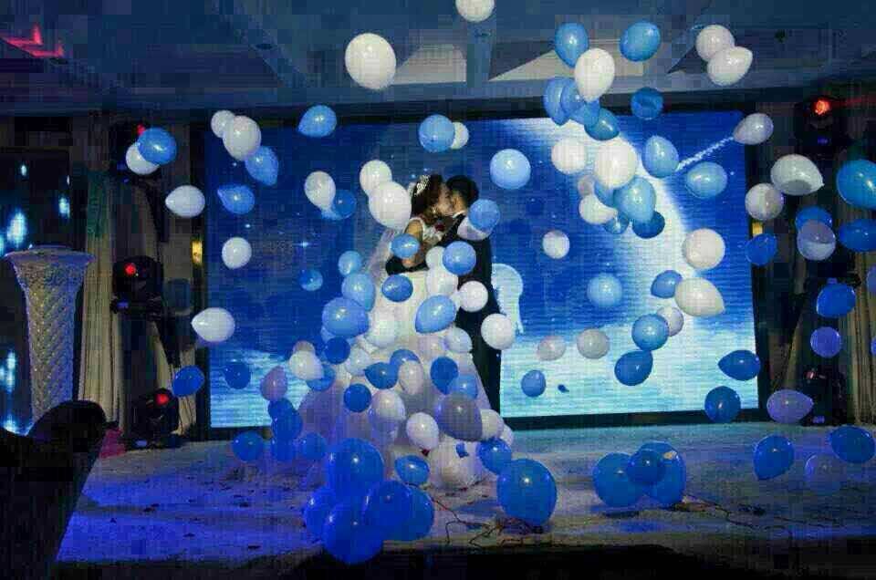 Cloud Zoom small image