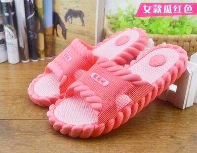 标题优化:夏季韩国按摩凉拖鞋女男情侣款室内浴室洗澡防滑家居家用拖鞋批发