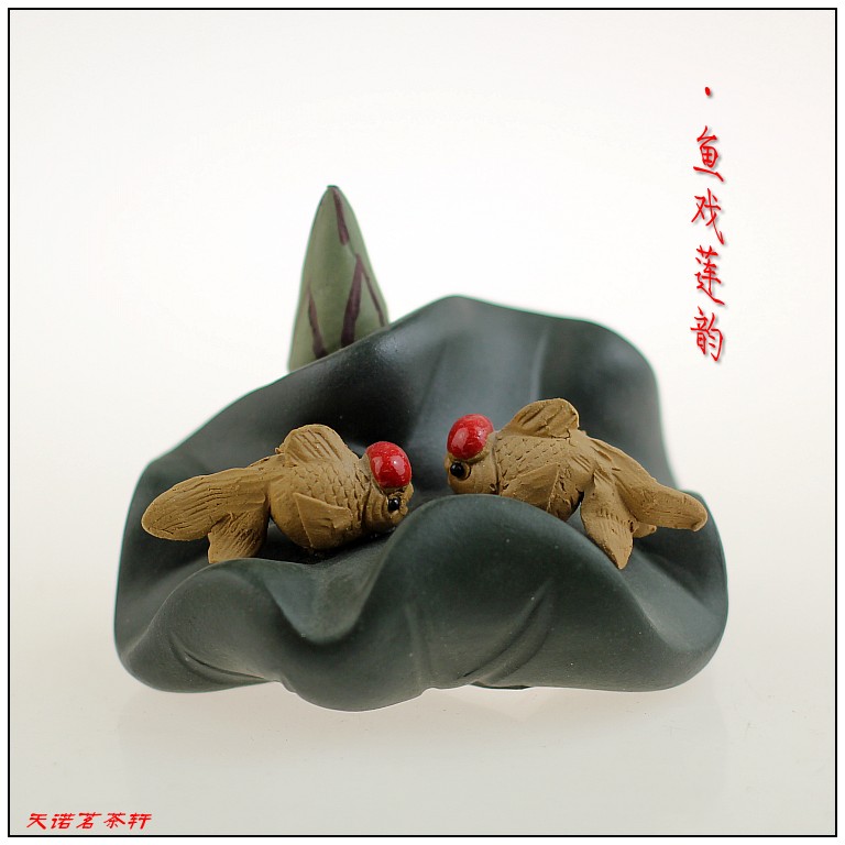 紫砂鱼戏莲韵小茶庞 茶玩茶盘摆件 宜兴紫砂绿泥 茶具配件 全手工在类目 餐饮具, 茶具, 茶道/零配中 - 来自Buy2taobao.com提供专业的淘宝代购服务