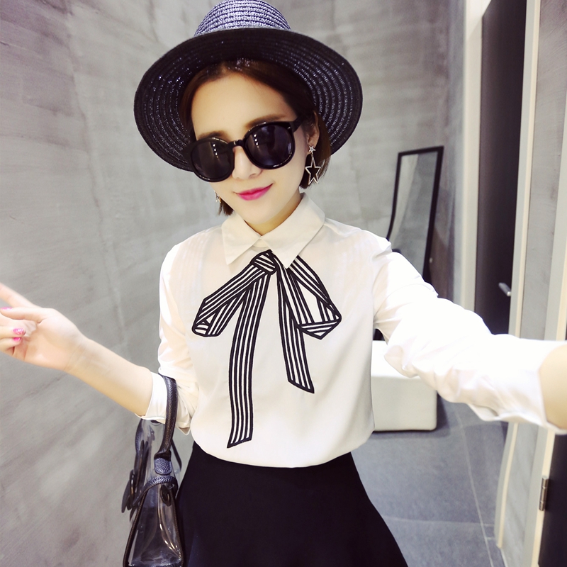 萱萱大码女装2015秋季新品胖MM黑色蝴蝶结刺绣设计时尚大气的衬衫