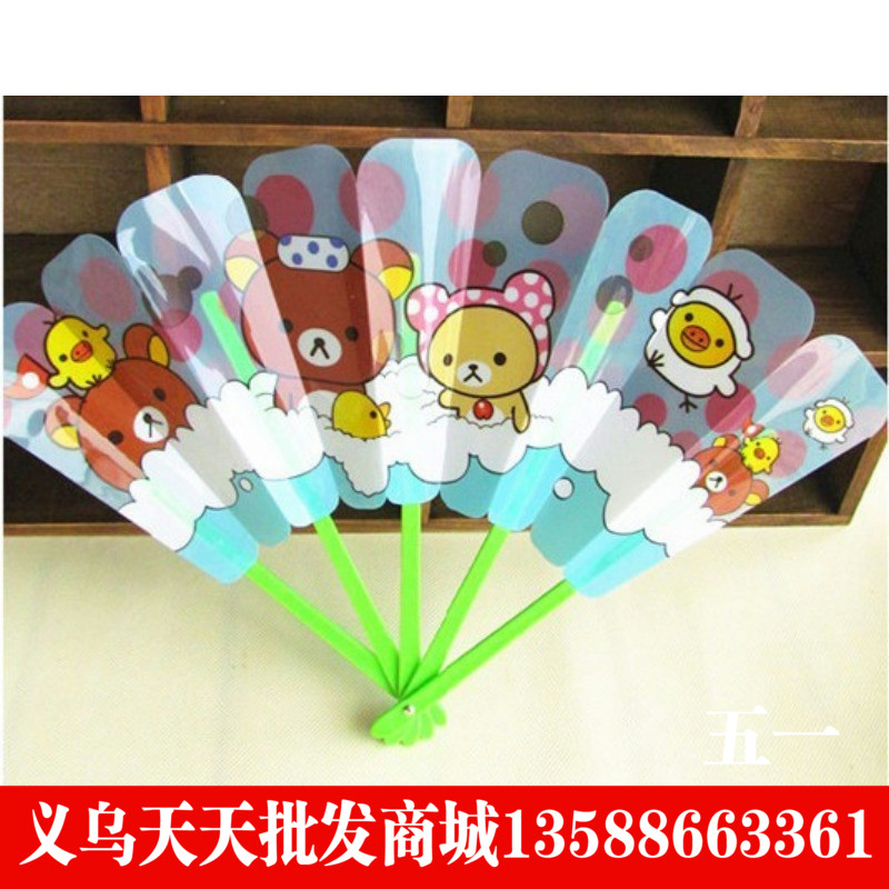 卡通图案5折扇子批 发*塑料折叠扇子 幼儿园礼品 六一节礼物 儿童|msdalam kategori rumah harian, Fan/kipas mini/Fitting/pad ais/ais kayu, Fan - dari Buy2taobao.com untuk memberikan perkhidmatan ejen Taobao profesional membeli