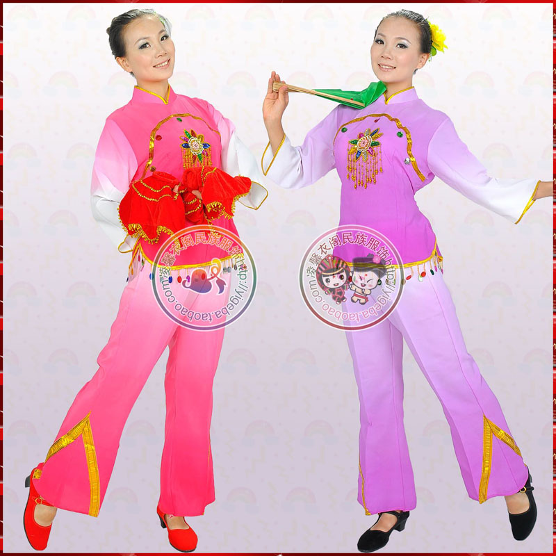 扭秧歌服装演出服装扇子舞古典舞开门红腰鼓服舞蹈服装女表演服装