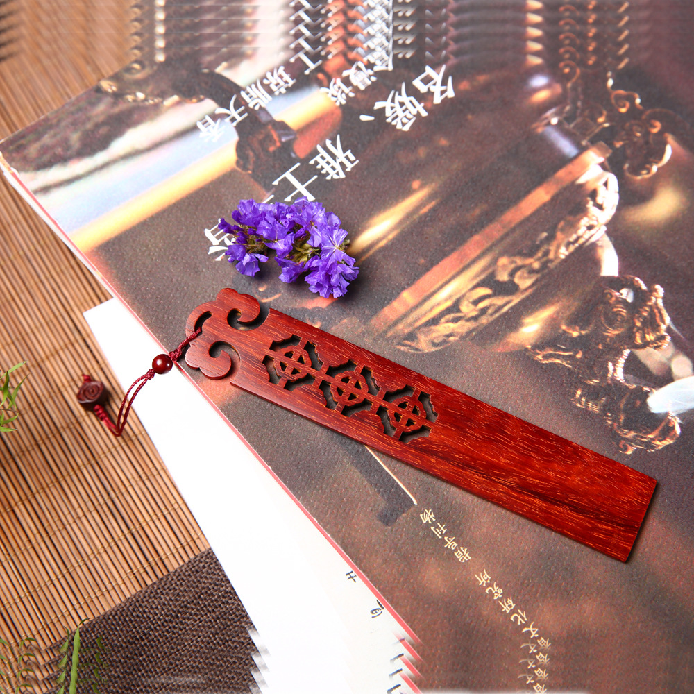 Chinese style India Lobular red sandalwood bookmark Window lattice Old material Seiko Redwood Gift Private customizedin the Electronic Dictionary/Electronic paper book/Stationery , The paper book , Bookmarks category - from Buy2taobao.com to provide professional Taobao agent buy service