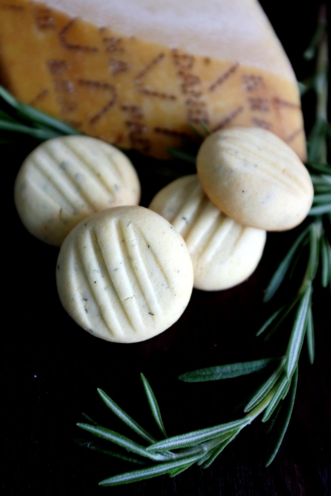 Espresso Savory Vanilla Cheese Ball biscuit(Man Baishun Feng)Antique cakein the Snacks/Nuts/Specialty , Biscuit/Popped , Biscuit category - from Buy2taobao.com to provide professional Taobao agent buy service