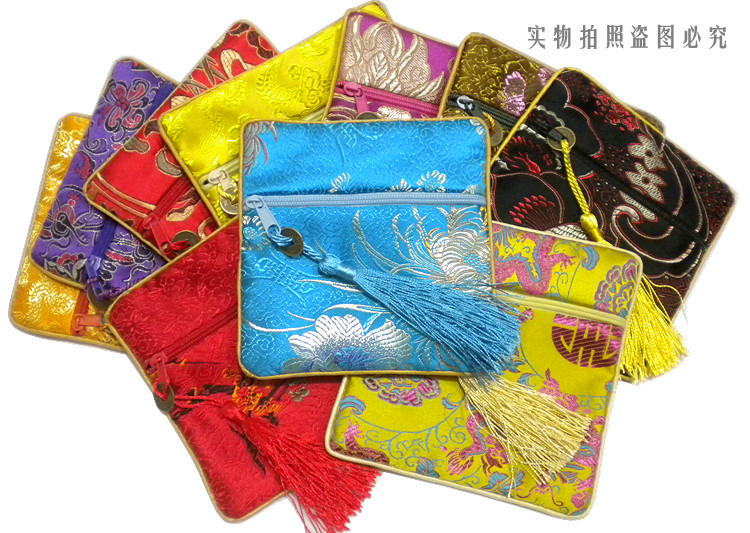 Chinese style Cloud-pattern brocade silk Small pockets Brocade Purse National characteristics gift go abroad Foreigner giftin the Festive supplies/Gift , Gift ideas , Creative purse category - from Buy2taobao.com to provide professional Taobao agent buy service