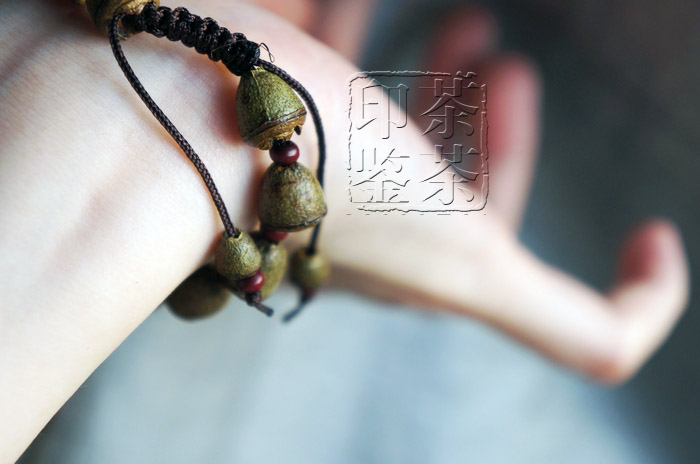等雪覆青眉。宁气 养生 古味入药菩提|msdalam kategori Ciri-ciri kraftangan, Kraf agama, tasbih/tasbih, gelang doa manik - dari Buy2taobao.com untuk memberikan perkhidmatan ejen Taobao profesional membeli