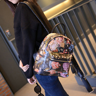 标题优化:新款包包铆钉迷你双肩包韩版学院风女包mini小背包潮包pu皮印花