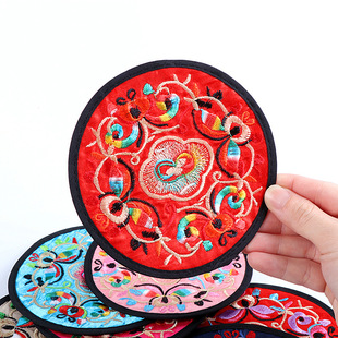 茶杯垫隔热垫子中国风民族文化特色刺绣布艺，圆形送老外工艺