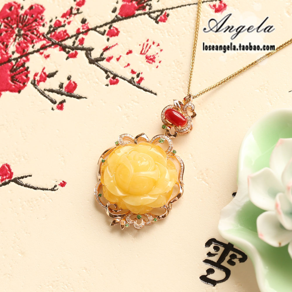美爆了~18K金奢华钻石精美天然老蜜蜡满蜜鸡油黄玫瑰花吊坠