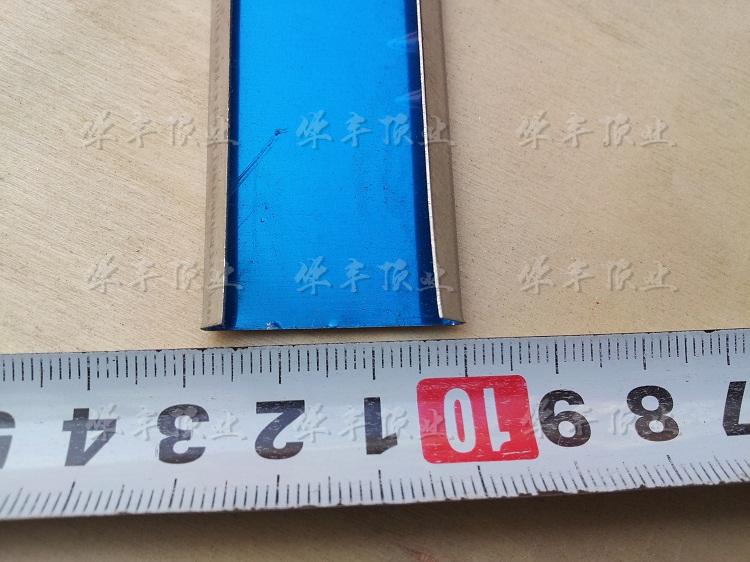 不鏽鋼烤漆鋁扣板鋁天花吊頂三角龍骨快速固定接頭伏龍接片卡在類目 五金/工具, 機械五金, 法蘭(新)中 - 來自Buy2taobao.com提供專業的淘寶代購服務
