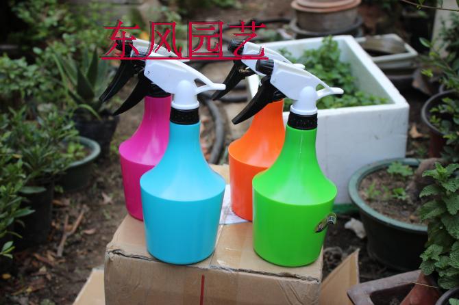 园艺喷壶小型压气喷雾水壶家庭园艺工具买就送植物蚜虫飞虫树肥料在类目 鲜花速递/花卉仿真/绿植园艺, 园艺用品, 小型喷雾壶中 - 来自Buy2taobao.com提供专业的淘宝代购服务