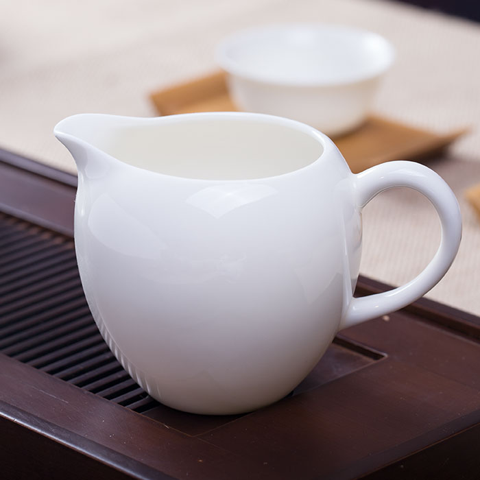 德化白瓷茶具 陶瓷带柄公道杯 分茶器 匀杯 功夫陶瓷茶具|ruв категории посуда, чайный сервиз, справедливость кубок - от Buy2taobao.com для оказания профессиональной услуги покупки агента Taobao