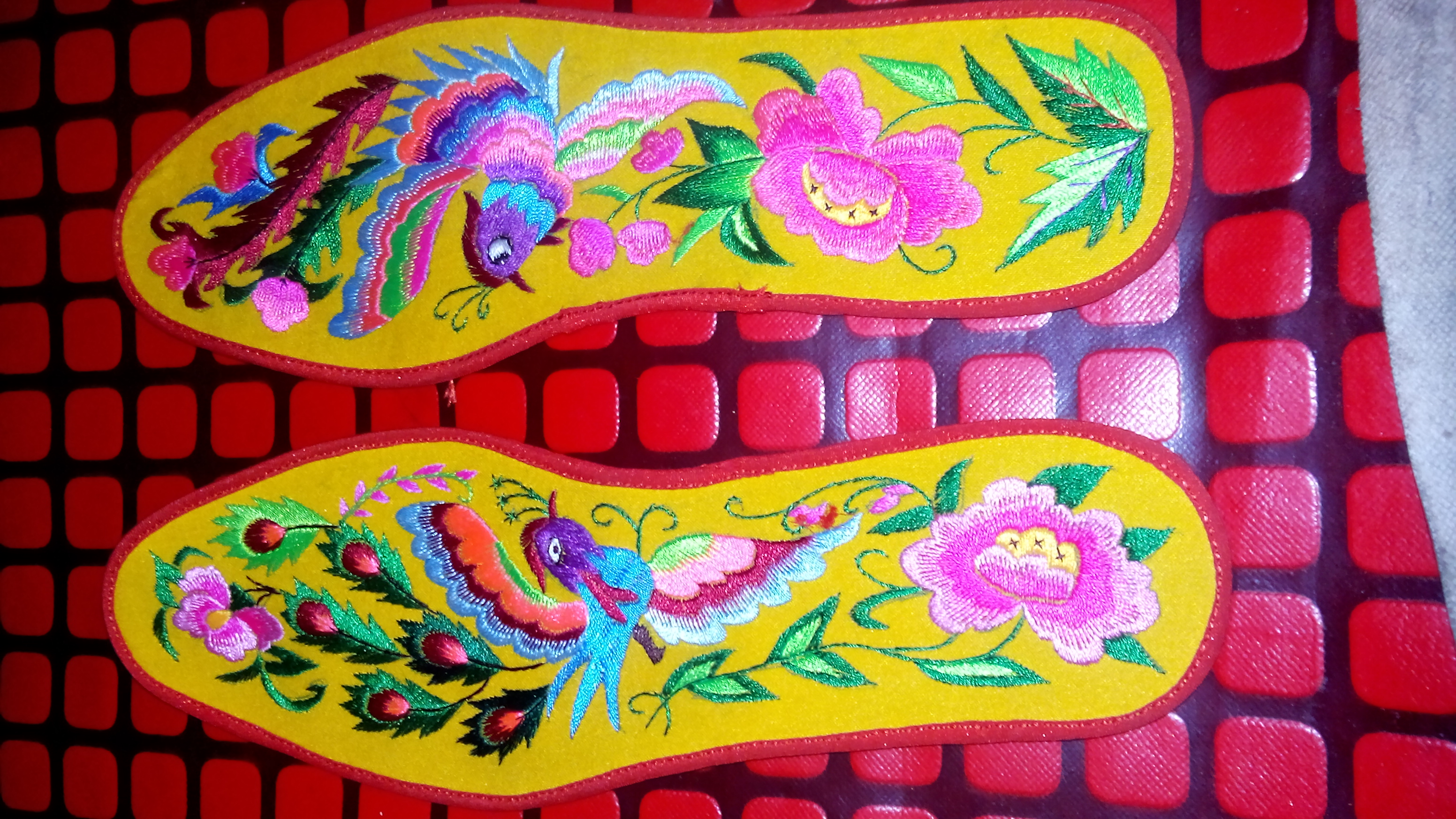 纯手工鞋垫在类目 居家日用, 鞋用品, 鞋垫中 - 来自Buy2taobao.com提供专业的淘宝代购服务