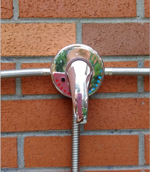 明裝電熱水器混水閥 加大款電鍍貼牆式銅塑料混水閥龍頭在類目 家裝主材, 衛浴用品, 衛浴龍頭, 淋浴花灑龍頭(套裝)中 - 來自Buy2taobao.com提供專業的淘寶代購服務