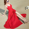 大红色吊带连衣裙女夏巴厘岛波西米亚海边度假沙滩，裙露背开叉长裙