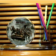 红军嘉陵江战役纪念品摆设长征收藏品人偶摆件工艺品水晶笔筒摆件