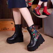 民族风头层牛皮坡跟女靴冬季女式圆头短靴厚底高跟软皮棉靴