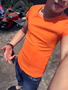 社会青年小伙体t恤男士，短袖韩版简单修身纯棉紧身橙色男装上衣