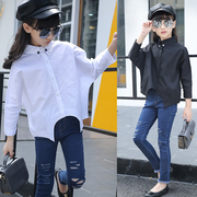 秋季女童衬衫2022韩版中小童白色，阔型衬衫黑色蝙蝠长袖外套衬衫潮