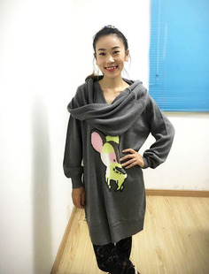 scolar女装冬 小鹿卡通图案搭配围巾中长针织套头毛衣 133130