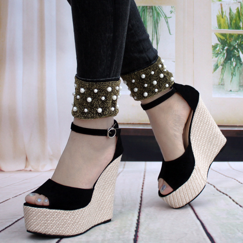 【<em>坡跟</em>鱼嘴<em>凉鞋</em>女】_<em>红蜻蜓坡跟女凉鞋</em>_购物