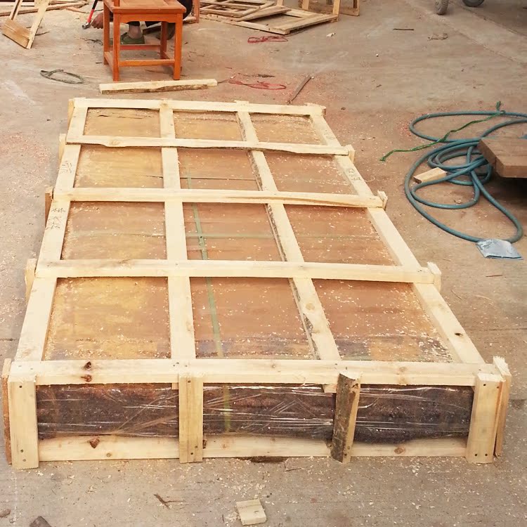 实木大板打框架包装 规格不同价格不同 建平木