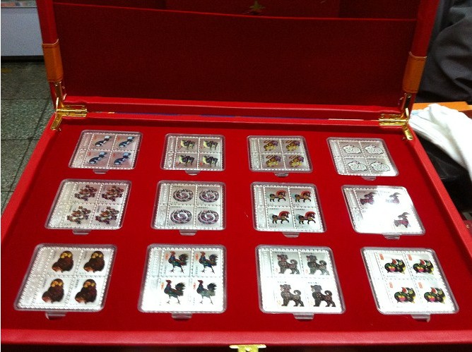 【清仓价】生肖纳福,首轮十二生肖邮票银砖,四