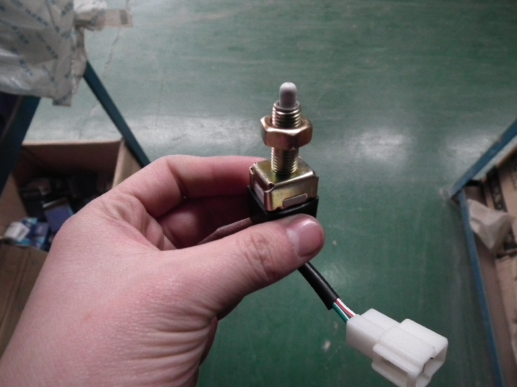 纯正原厂配件 奔奔 长安之星 二2代 刹车灯制动