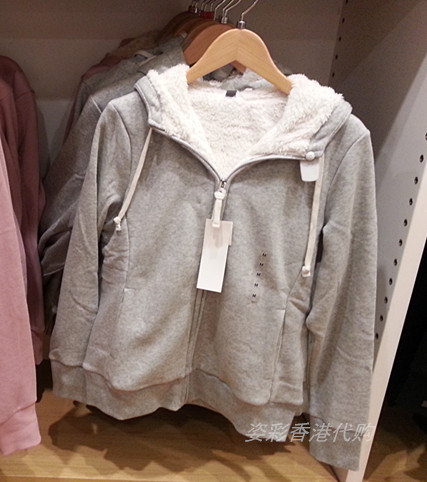 NIQLO优衣库 女装 长绒拉链<em>连帽运动开衫</em> 126