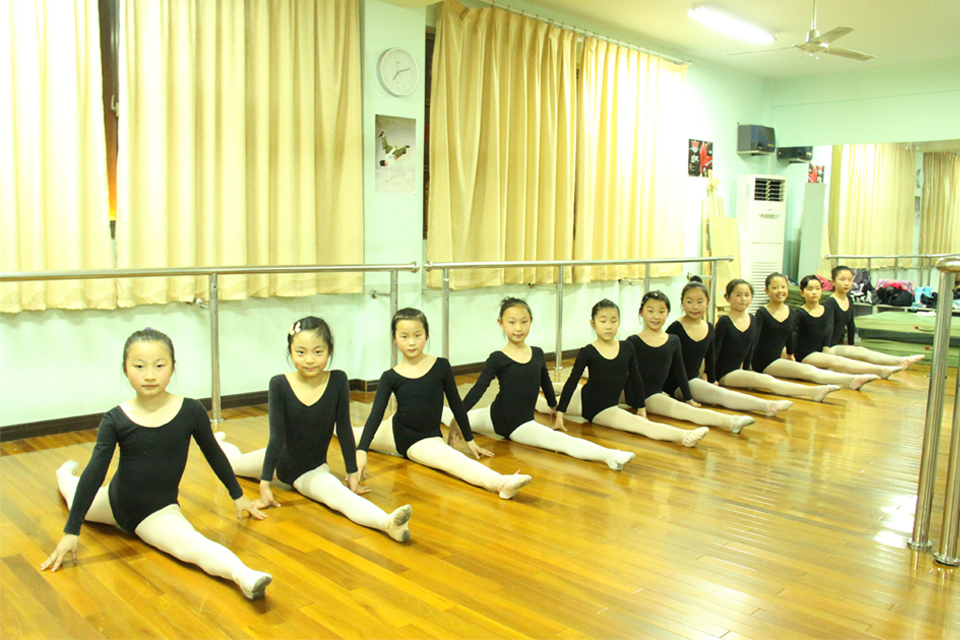 合肥教舞蹈团购,合肥教舞蹈打折优惠,合肥教舞