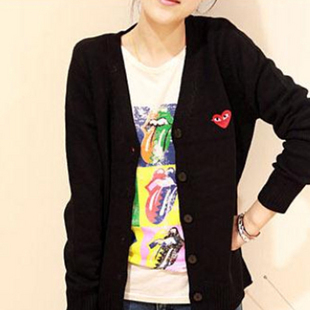 新款2012秋装女韩版川久保玲开衫play线衫女款爱心长袖针织衫外套
