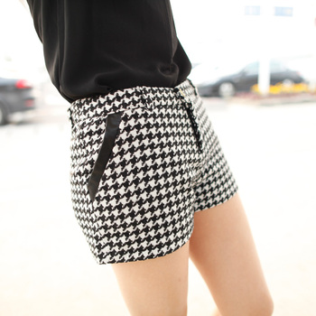 <em>短裤搭配</em>_包邮!超大牌欧美范设计 <em>千鸟格</em> 黑白