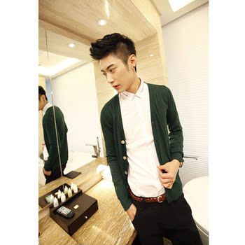 <em>针织衫搭配</em>_12新款秋装<em>开衫男士</em>韩版毛衣修身