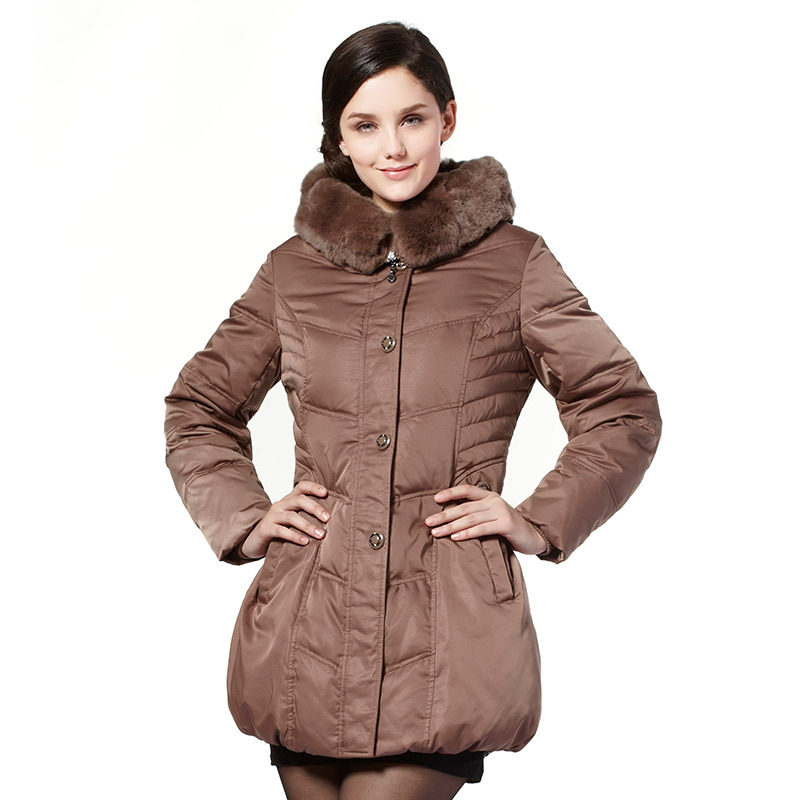 波司登羽绒服正品女款中老年加大加肥<em>波斯登</em>中