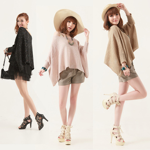 求,只对你有感觉mv 里面 hebe 穿的灰色衣服。