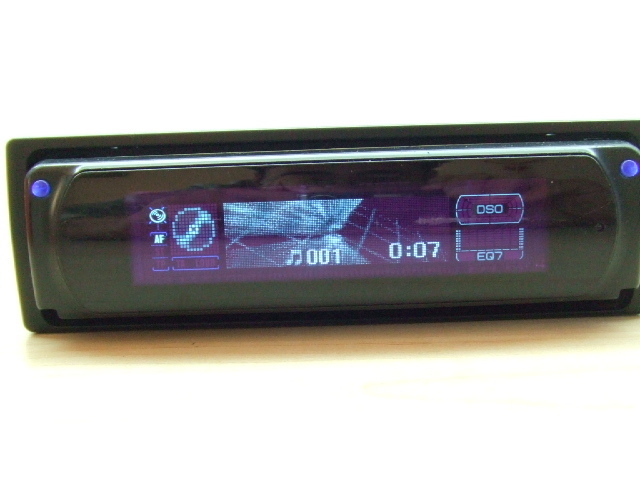索尼CDX-M8800车载CD机\/车载MP3电动双面