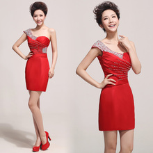 【<em>婚庆女</em>主持人<em>服装</em>】最新最全<em>婚庆女</em>主持人服