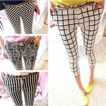 <em>黑白</em> 七分裤