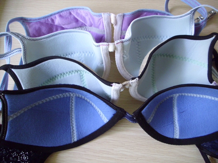 外贸 夏季薄款 蕾丝<em>胸罩</em> 有衬带钢托<em>文胸</em> 适合3