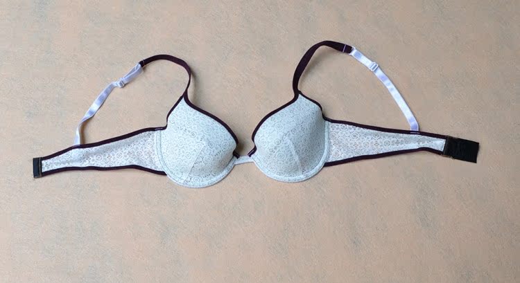外贸 夏季薄款 蕾丝<em>胸罩</em> 有衬带钢托<em>文胸</em> 适合3
