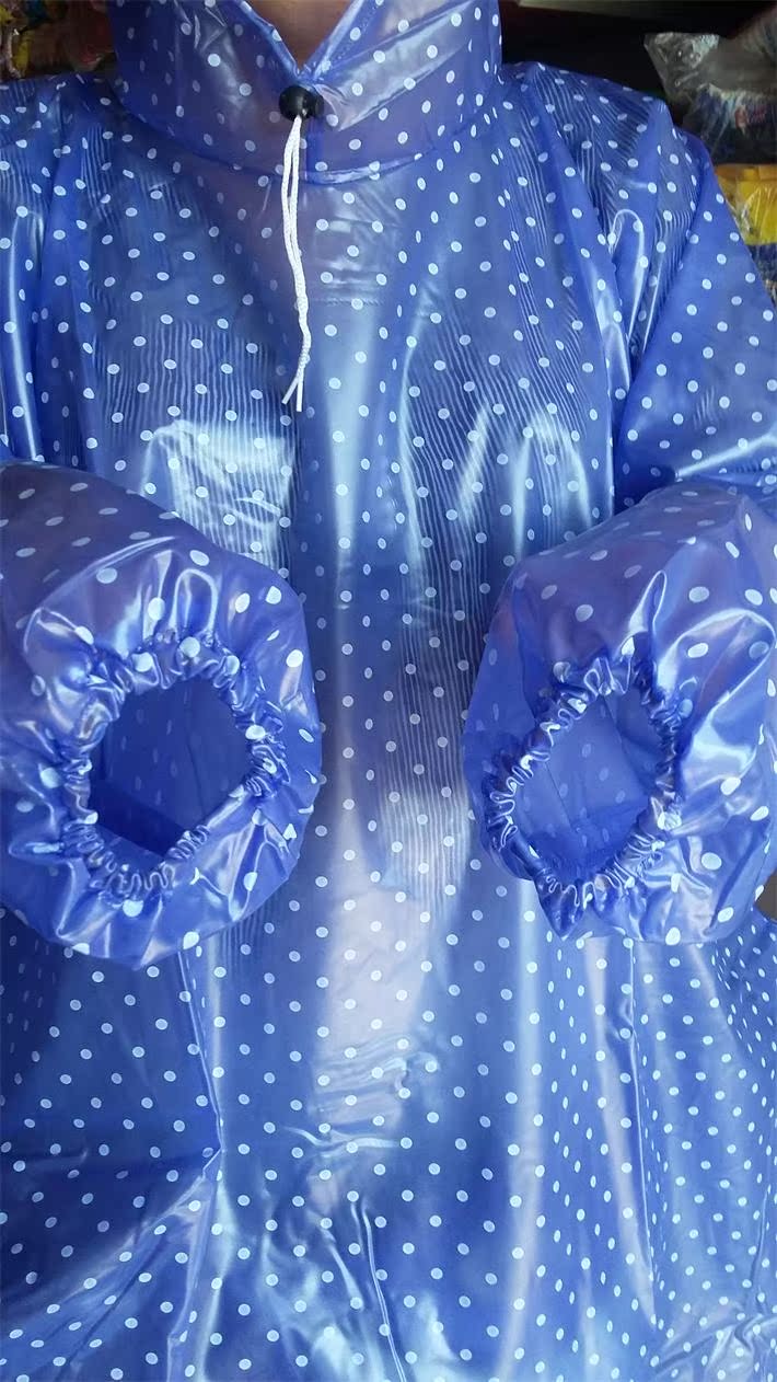 the republic of korea fashion transparent crystal lovely Shuiyu Dot ma'am Electric vehicle motorcycle Raincoat Poncho Sleeved free shipping