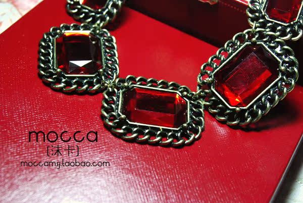 Ожерелье Mocca Bling Ожерелье Mocca Bling