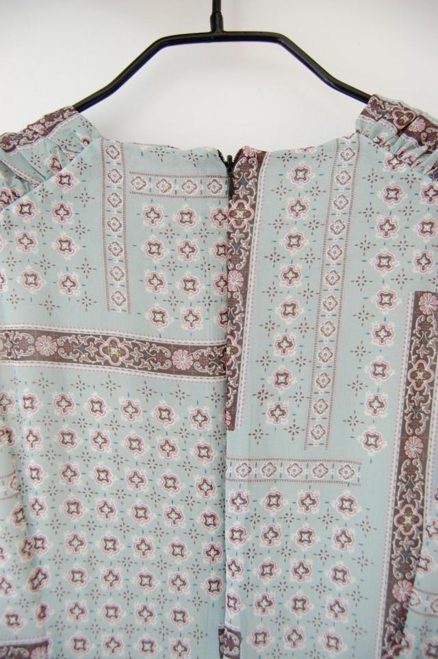 批发采购连衣裙-韩国外贸原单 MUZAK 海报款