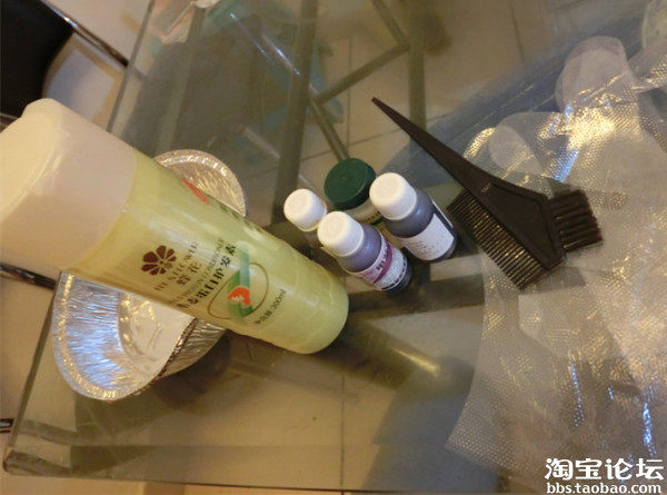 用漂就有的大紫色 发廊都做不出的紫色<em>头发</em> 自