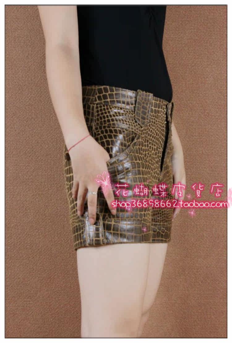 2012款韩版<em>真皮短裤</em> 女式<em>真皮印花</em>热裤 棕色鳄
