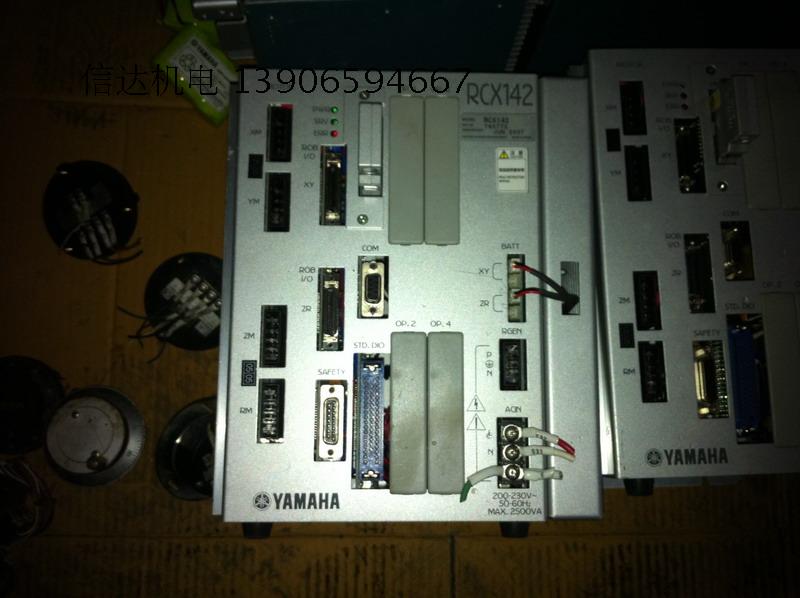 【YAMAHA雅马哈小型机械手带控制器】价格